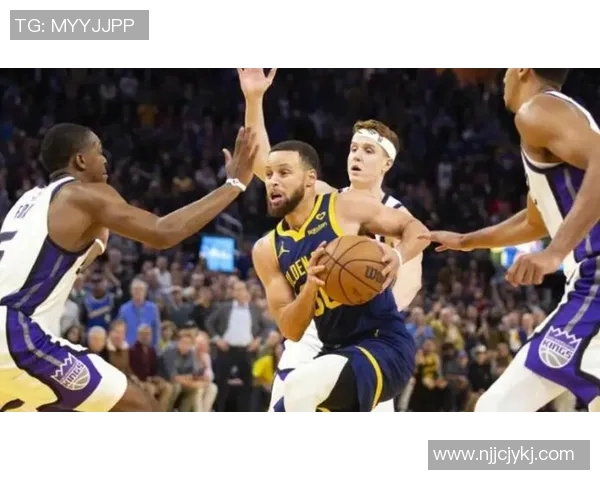 库里与教练爆发激烈冲突场面震惊全场球队关系陷入危机